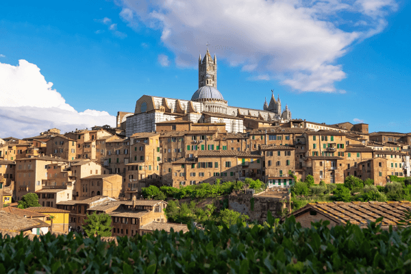 Siena-Discover-the-Perfect-Beauty_Cover-Photo